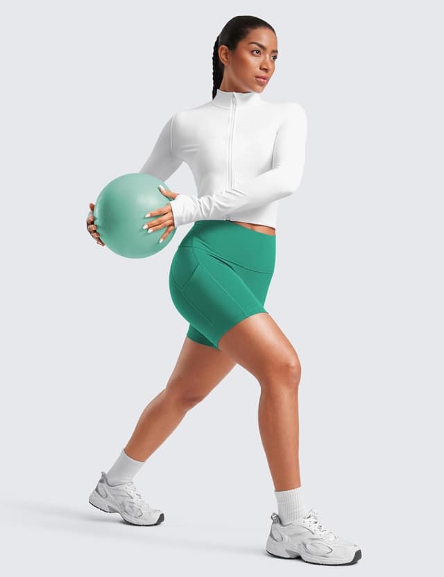 Detalle de CRZ YOGA Donna Butterluxe: shorts da allenamento vita alta con tasche laterali (13 cm/20 cm)