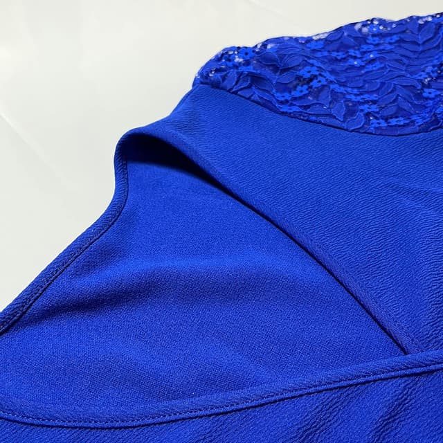 Detalle 2 de BOGURST Semi Formal Bishop Sleeve Midi Dress