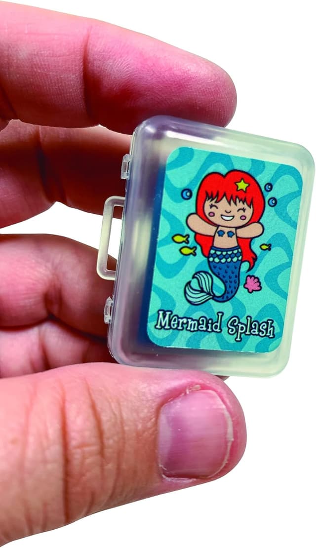 Detalle de Raymond Geddes Totally Adorkable Scented Kneaded Erasers 144 ✏