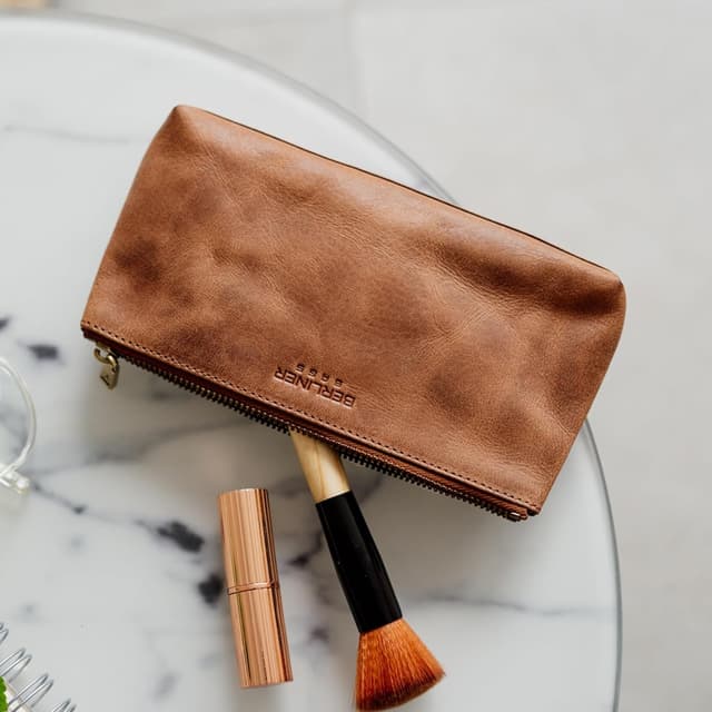Detalle de Berliner Bags Anna trousse de toilette en cuir véritable marron (19 x 10 x 3 cm)