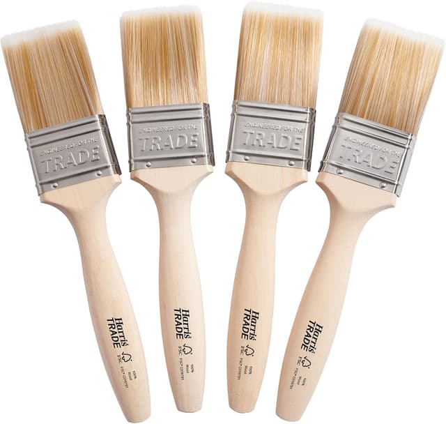 Detalle de Harris Trade 4 Brush Pack 2" – fine-tip brushes for controlled, smooth finishing