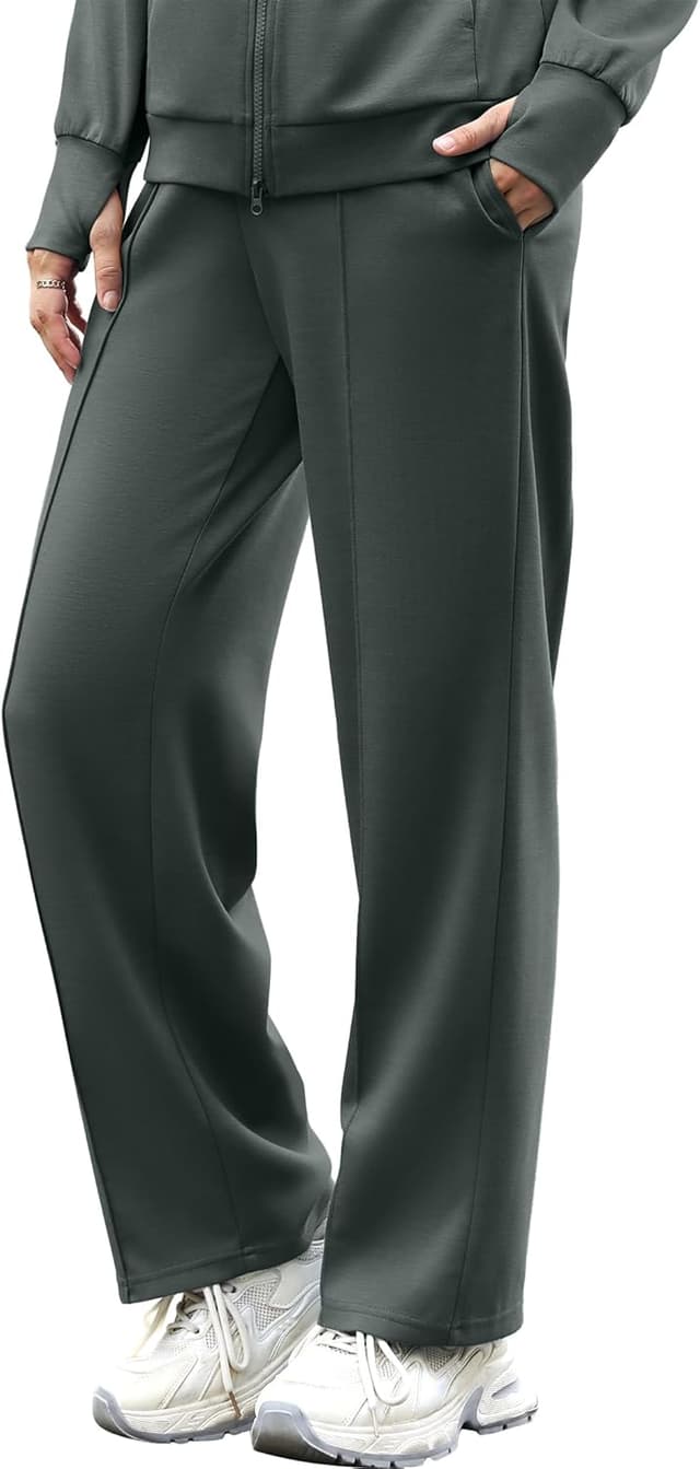 Detalle de Casly Lamiit 2-Piece Lounge Set for Women (Long Sleeve Zip-Up + Wide-Leg Sweatpants) — Spring Travel Outfit