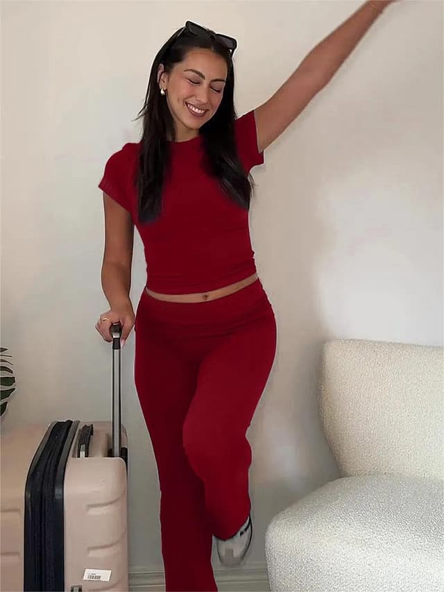 Detalle 2 de AYWA 2-Piece Lounge Set, Foldover Flare Pants