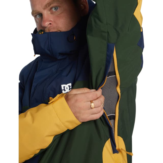 Detalle 2 de DC Shoes Defiant chaqueta de esquí