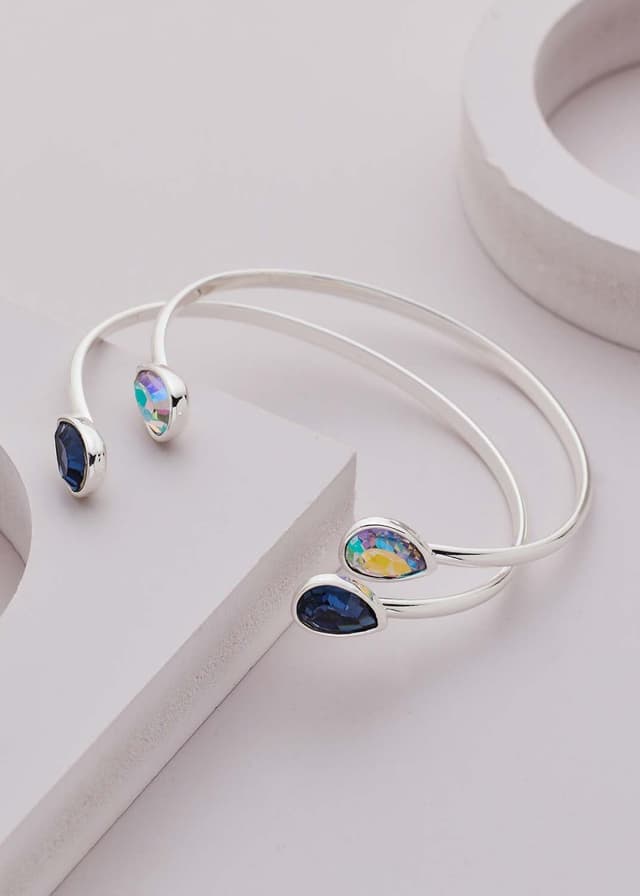 Detalle 2 de LILIE&WHITE Gold Armreif für Damen – elegantes, nicht-verfärbendes 2er-Set mit hypoallergenem Tragekomfort