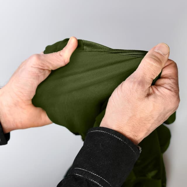 Detalle de Littlearth NFL Valor Pet Stretch Jersey in Military Green Dazzle