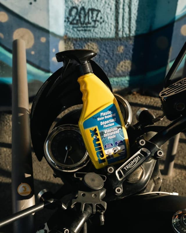 Detalle 1 de Rain‑X Déperlant Plastique 500 ml traitement hydrofuge