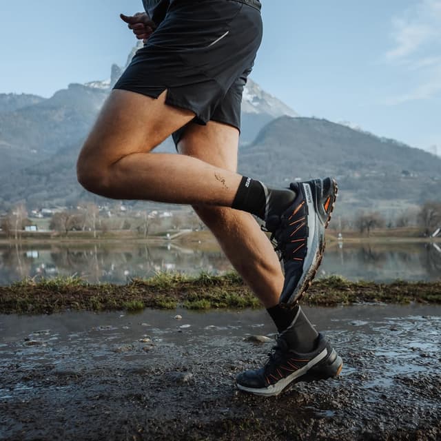 Detalle 2 de Speedcross Peak Herren 45 1/3 wasserdicht