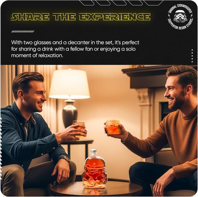 Detalle de Stormtrooper whiskey decanter set (750ml) with 2 helmet glasses — officially licensed Star Wars gift