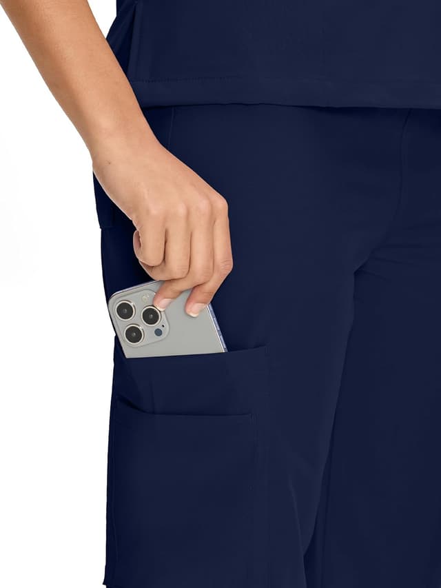 Detalle 1 de COZYFIT Scrubs Set V-Neck 9 Pockets