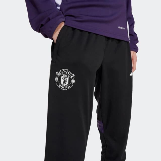 Detalle 2 de adidas Manchester United FC Tiro 2025-26