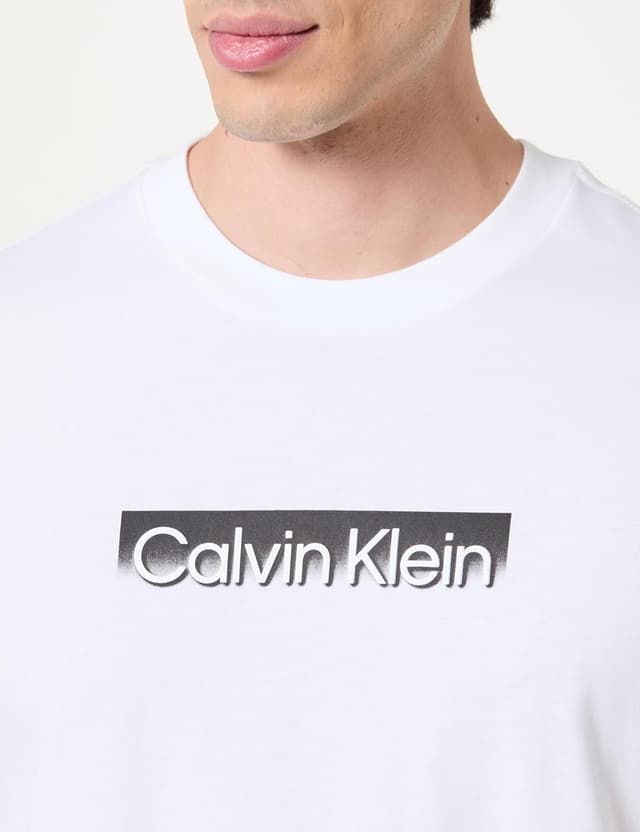 Detalle 2 de Magliette grafiche uomo Calvin Klein “GRAP” (confezione da 1)