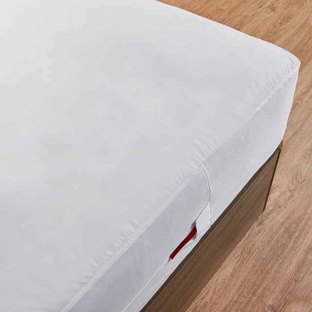 Detalle 2 de Pikolin Home - Funda Impermeable para Colchón 🛏️ 100x200 cm