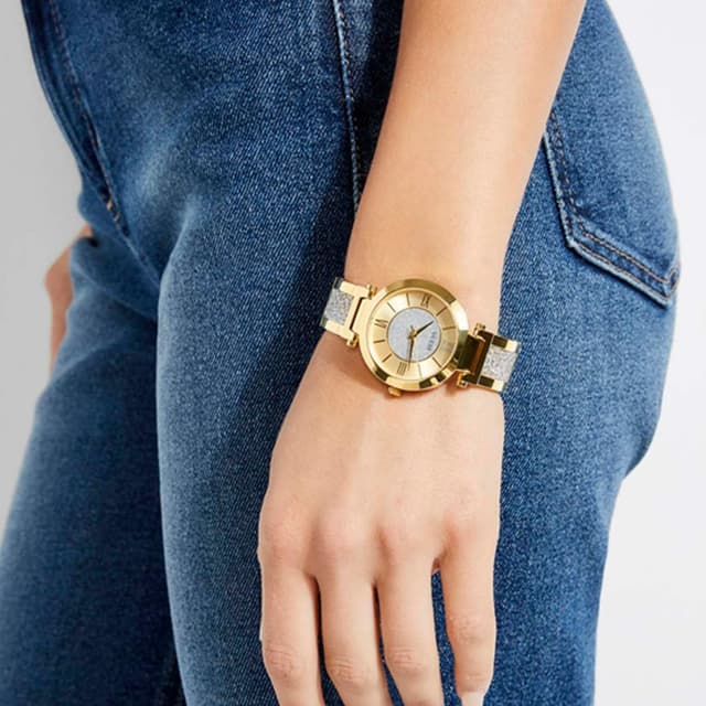 Detalle 2 de GUESS Damen Armbanduhr Aurora – goldfarbenes Edelstahlband, Quarz, Mineralglas, 36,5 mm