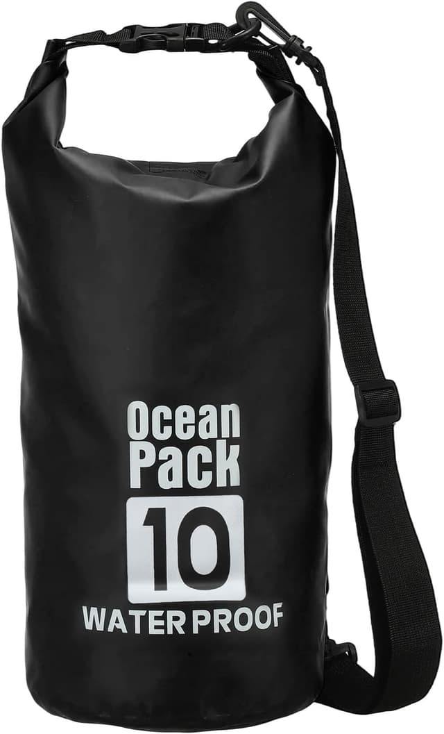 Detalle de YELARXI Waterproof Dry Bag 10L (Green) with Whistle – roll-top water-proof storage for boating, kayaking and travel