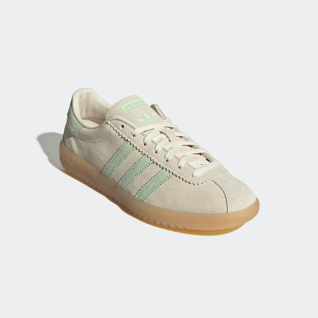 Detalle 2 de adidas Bermuda para mujer BMRD (adidas Originals): zapatillas casual con estilo ochentero