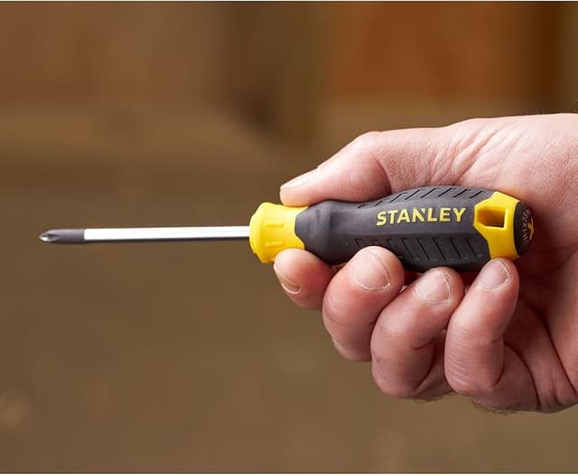 Detalle 2 de STANLEY STHT0-62141 juego de destornilladores 34 piezas