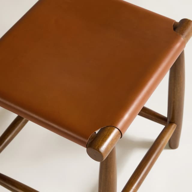 Thumbnail 5 de El Corte Inglés Taburete madera acacia y piel Rusty