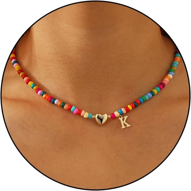 Detalle de Miss Chipmunk Bunte Perlenkette mit Initialen für Mädchen & Frauen – Choker mit Charm, vergöldet, Boho/Y2K