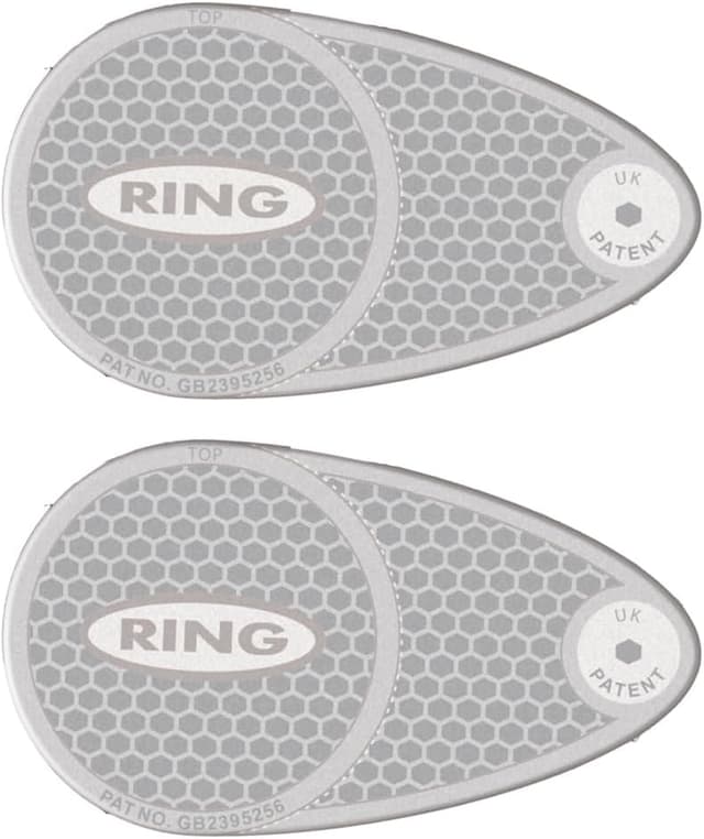 Detalle 2 de RING Essential European Driving Travel Kit 2026 (8-piece) for UK motorists