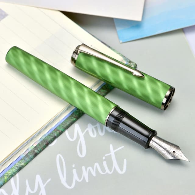 Detalle de Asvine Hongdian A9 Füllfederhalter groß (Nr. 8 feine Feder) im Konverter-Set mit Metalletui