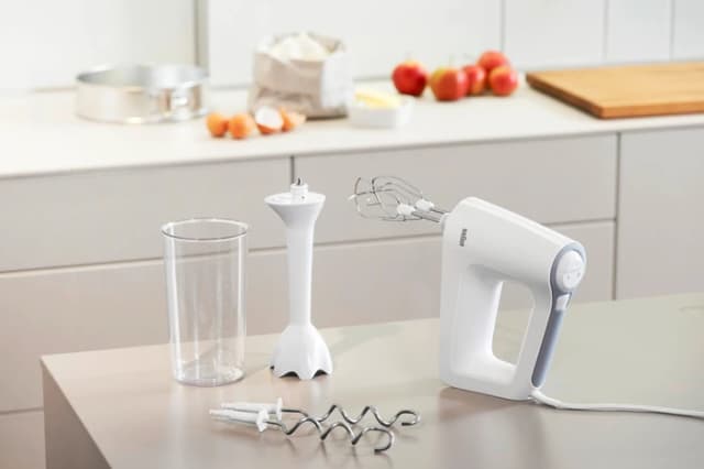Detalle de Braun MultiMix 3 HM3105 Handmixer mit 5
