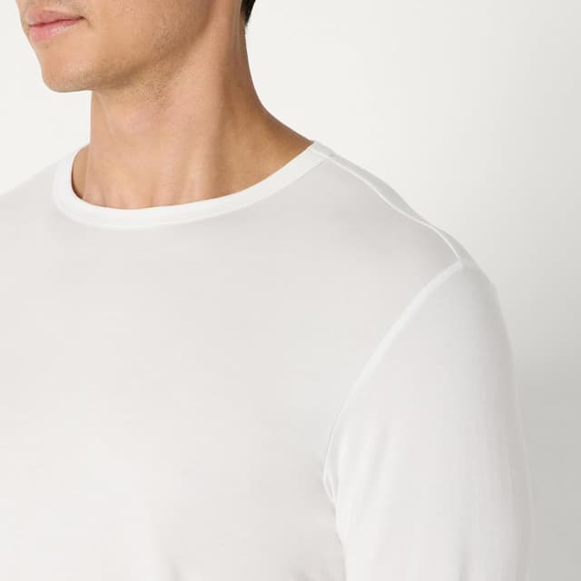 Thumbnail 3 de Amazon Essentials Men's Modal Undersirt Pack of 2