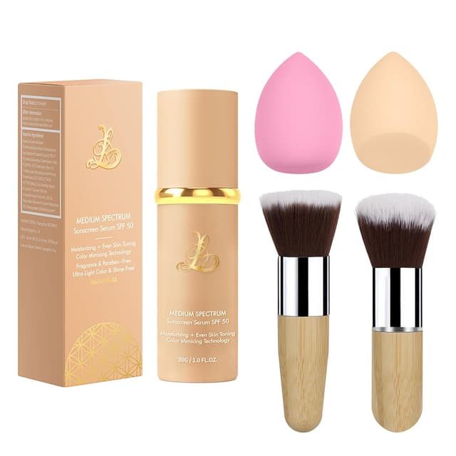 Detalle de Match Foundation 4-in-1 with SPF 50 (Color Changing Medium Spectrum) with 2 Brushes & 2 Sponge