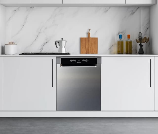 Thumbnail 16 de Bauknecht BUO 3O41 PLT X Geschirrspüler