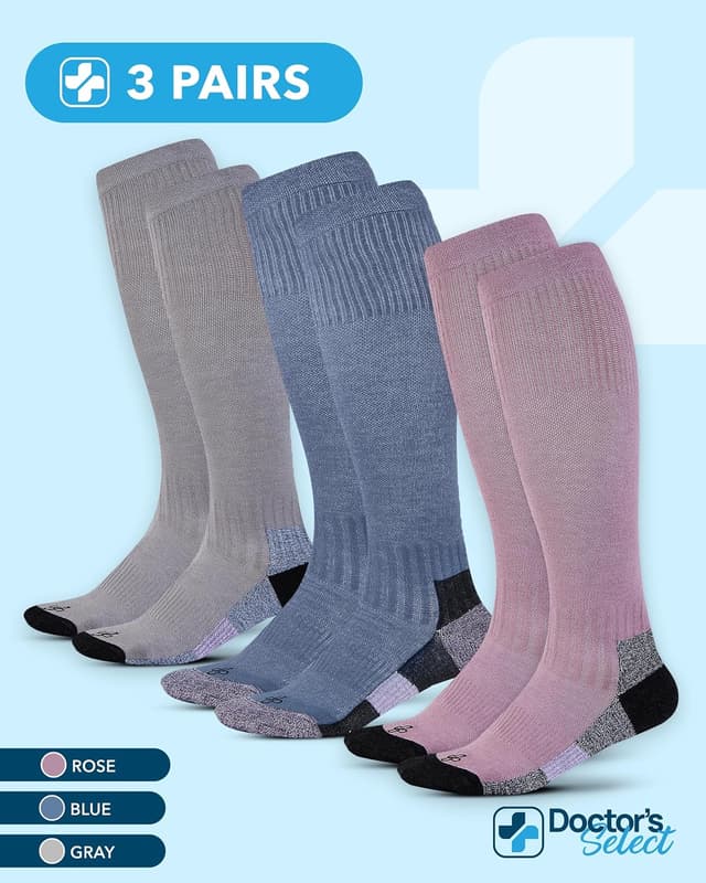 Detalle 2 de Doctor's Select Bamboo Viscose Light Compression Socks (8–15 mmHg), Knee High — 3 Pairs