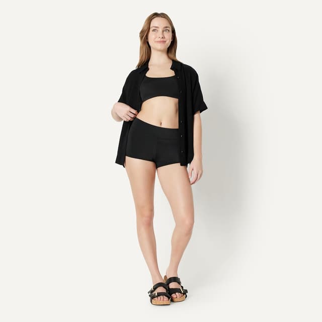 Detalle de Amazon Essentials women’s boy short swim bikini bottom (high rise, full rear coverage)