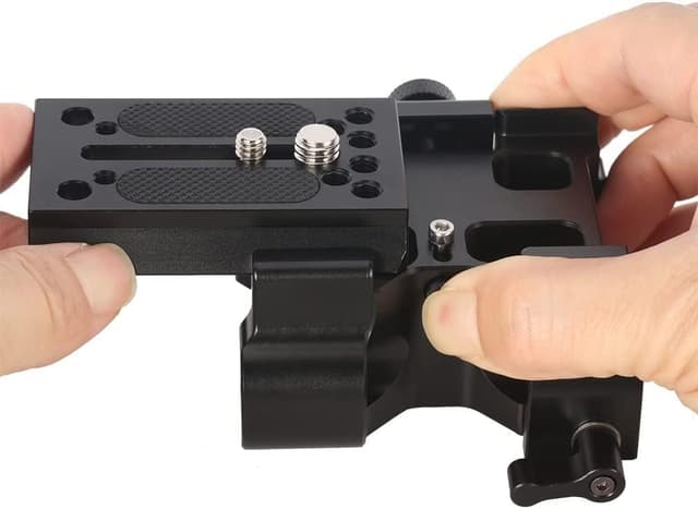 Detalle 2 de NICEYRIG Quick Release Plate for Manfrotto 577/501/500/701 with 15mm Dual Rod Clamp