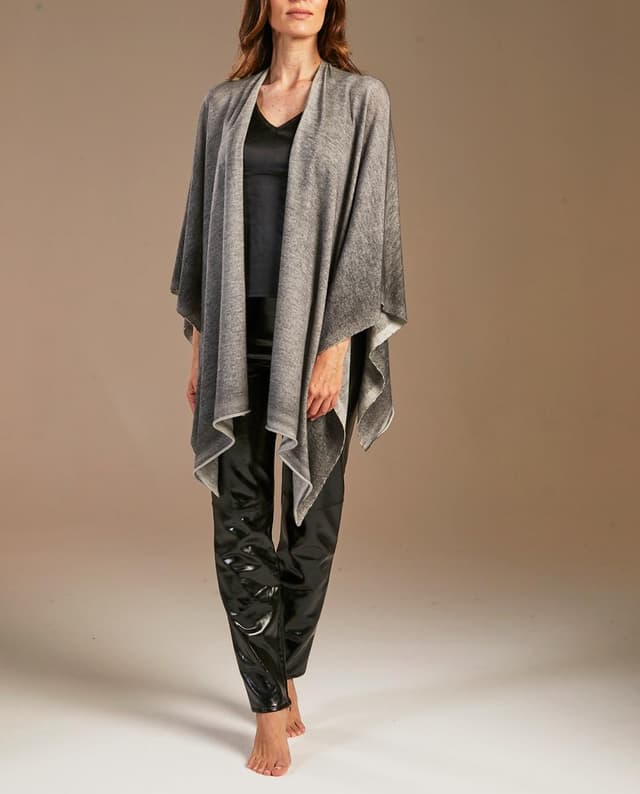 Imagen de Ama Pure Capa Antra de cashmere en OfertitasTOP