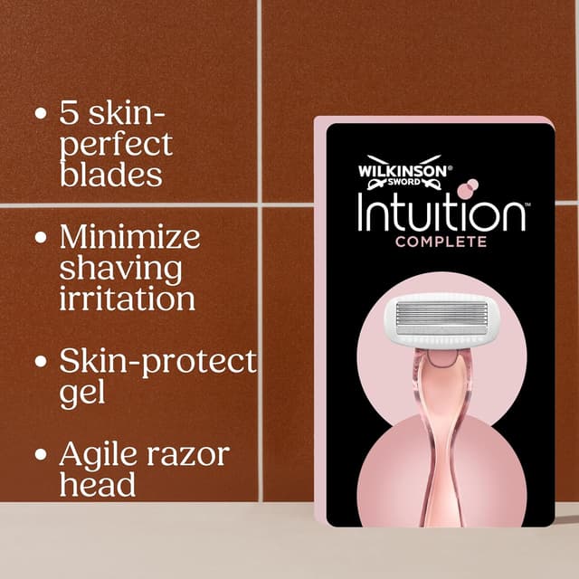 Detalle 2 de Wilkinson Sword Intuition Complete blades for women (pack of 6) with skin-protect gel