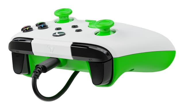 Detalle 1 de Turtle Beach Rematch Core Wired Gaming Controller (Weiß/Grün) – offiziell lizenziert für Xbox Series X|S, Xbox One & Windows-PCs
