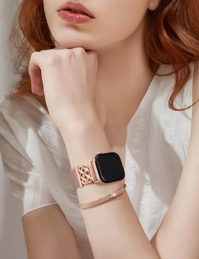 Detalle 2 de Minyee Magnetic Stretchy Band for Apple Watch (38/40/41/42/44/45/46/49mm) with Celtic Knot Nylon Strap