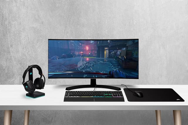 Detalle 2 de Corsair K55 RGB PRO Tastiera Gaming Membrana