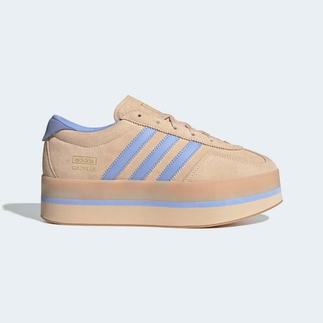 Detalle de adidas Originals Gazelle Stack: zapatillas de mujer con estética retro urbana