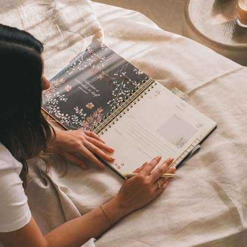 Detalle 2 de Kokonote Agenda 2026 Semana Vista 17 meses 📒