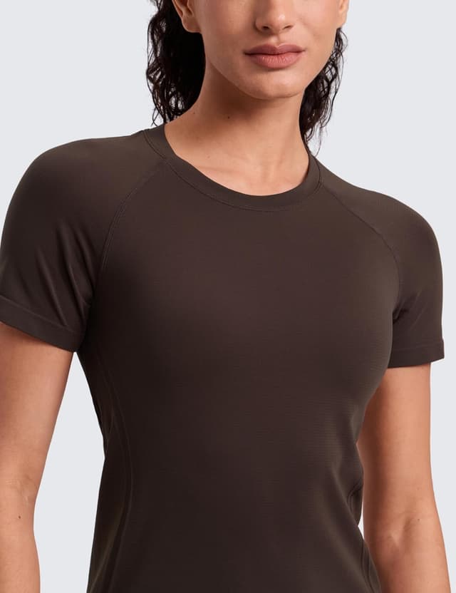 Detalle de CRZ YOGA Women’s Seamless Sports T Shirts – breathable short sleeve gym & running top