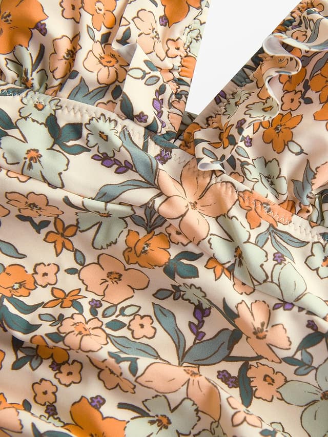 Detalle 1 de CUPSHE Badeanzug mit Rüschen am Ausschnitt