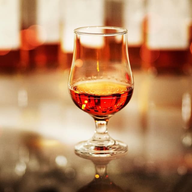 Detalle de Yamazaki Distillers Reserve Whisky Single Malt 70 cl 🥃