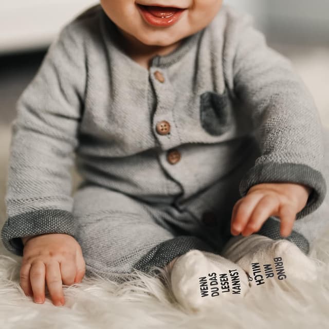 Detalle 2 de Belloxis Baby Socken 0–12 Monate – 4 Paar, atmungsaktiv & rutschfest für Jungen und Mädchen