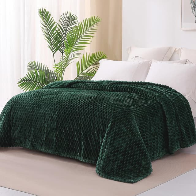 Detalle de Exclusivo Mezcla Kuscheldecke Fleece – Flauschige Sofadecke mit Jacquard (230 x 270 cm), Dunkelgrün