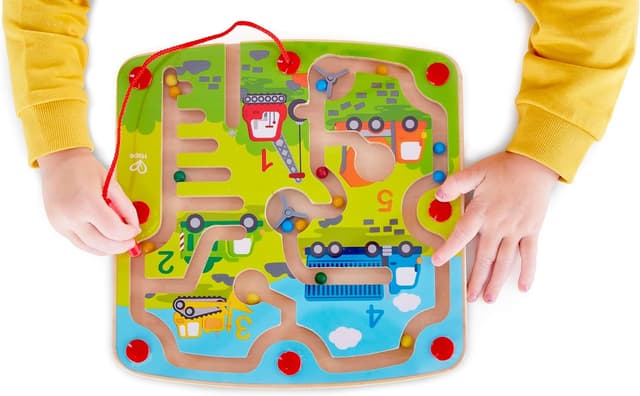 Detalle 2 de Hape Labirinto Magnetico Educativo – Cantiere Edile e Numeri