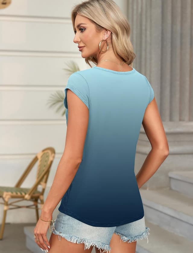 Detalle de Maglietta donna PLOKNRD scollo a V con pizzo, maniche corte e relaxed fit