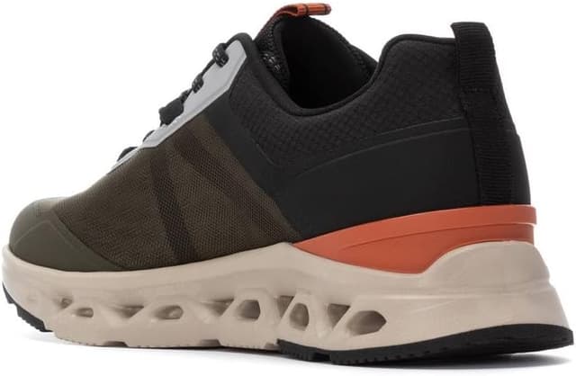 Detalle de XTI 14456504 Zapatilla hombre kaki talla 43