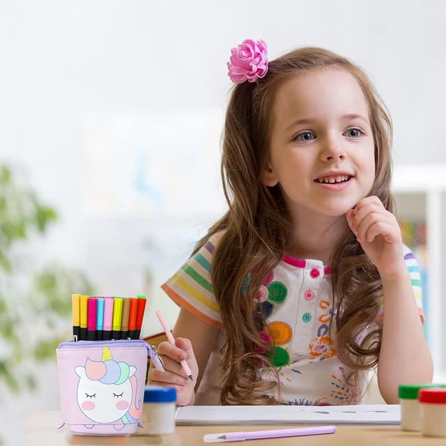 Detalle de Vicloon astuccio telescopico cartoon con cerniera ed espansione, con 2 “matite eterne”