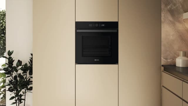 Thumbnail 6 de Bauknecht BBI4S8HM1SK Einbaubackofen mit Gentle Steam