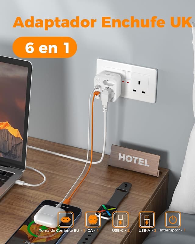 Detalle de TESSAN Adaptador Enchufe UK con 2 USB C 3250W